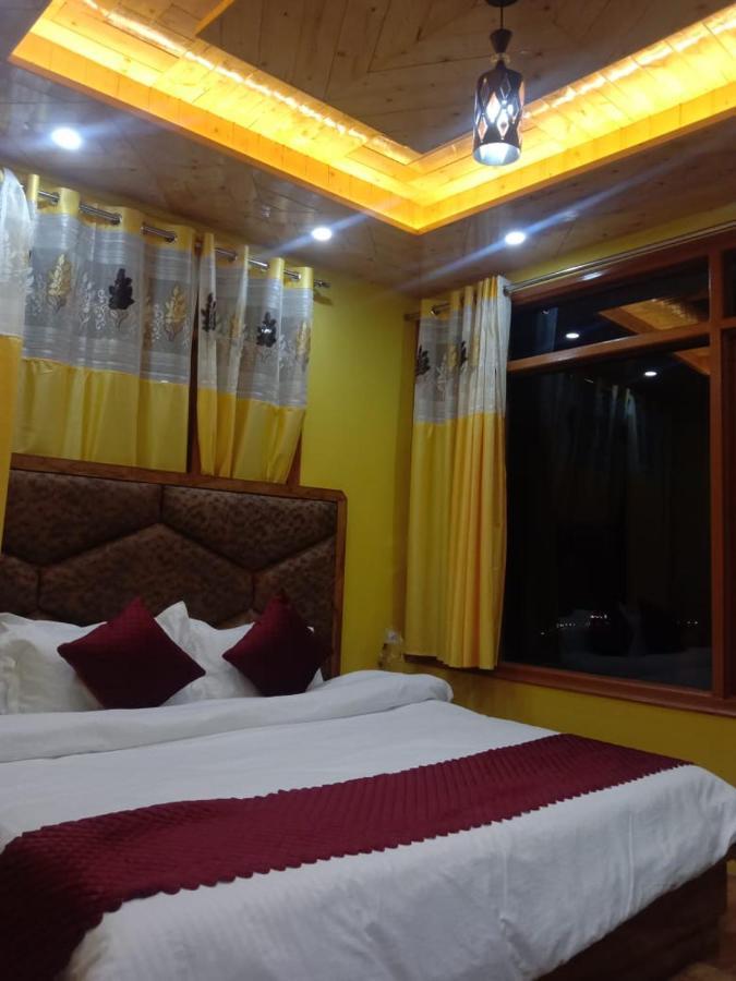 Floret Sojourn Hotel Shimla Exterior photo