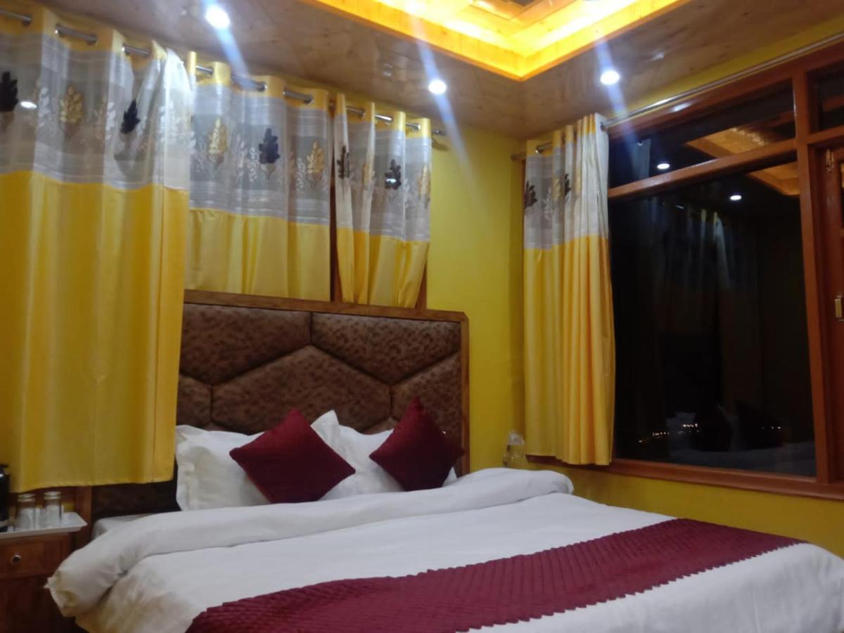 Floret Sojourn Hotel Shimla Exterior photo